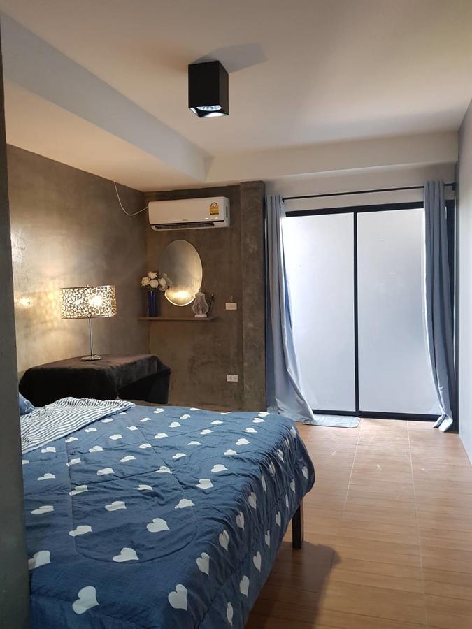 Iris Hostel Τσιάνγκ Μάι Εξωτερικό φωτογραφία